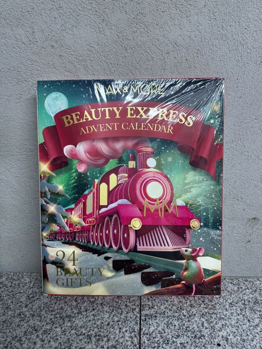 Advent calendar makeup