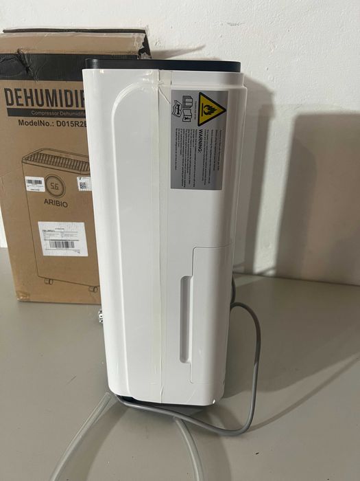 Dezumidificator ARIBIO 12L/24h – Automat, Display LED, Timer