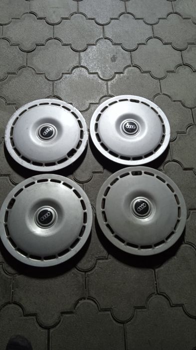 Продам комплекты  дисков на Ауди