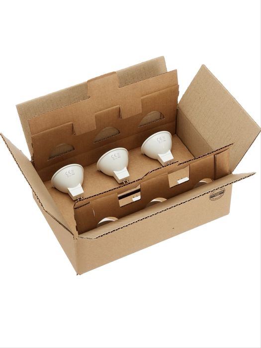 Set 6 spoturi LED GU5.3 MR16 Amazon Basics, 4,5 W