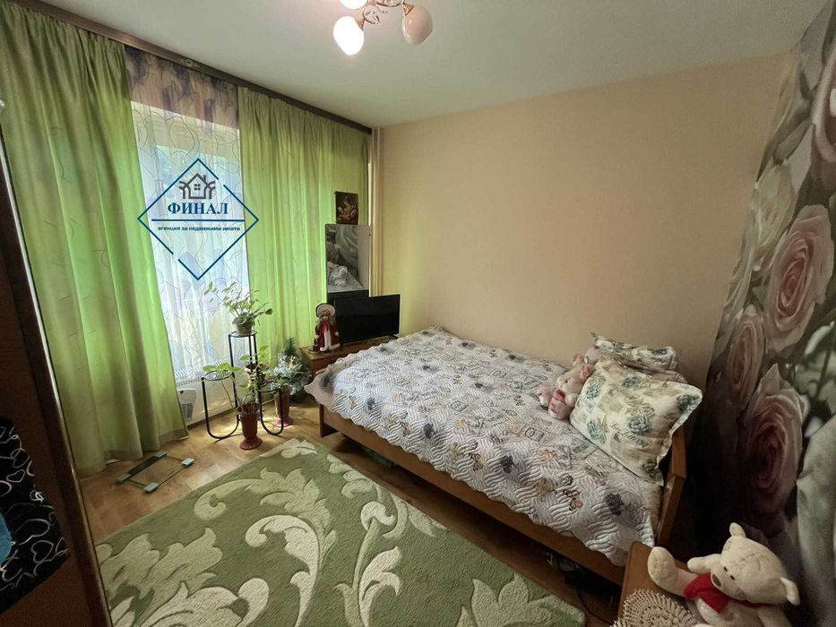 Продава се Двустаен апартамент в Шумен, Тракия - 56 кв.м за 1750 €/кв.м - Снимка #5