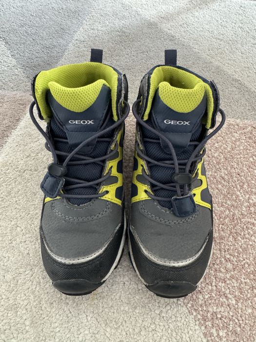 Зимни обувки на Geox