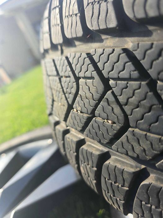 Jante skoda r17 anvelope de iarna 205 / 50 r17