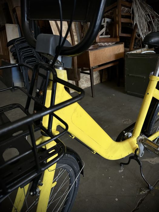 Bicicleta 3 viteze unisex,foarte rezistenta