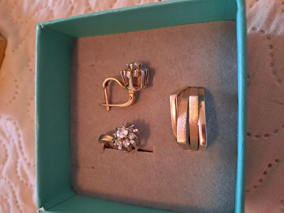 Продам золото б/у.