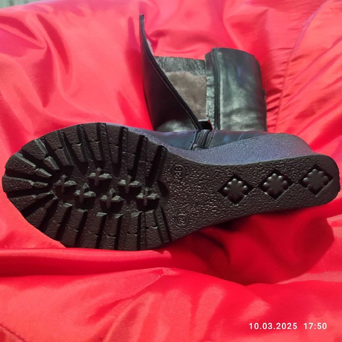 Продам турецкие сапоги натуралка