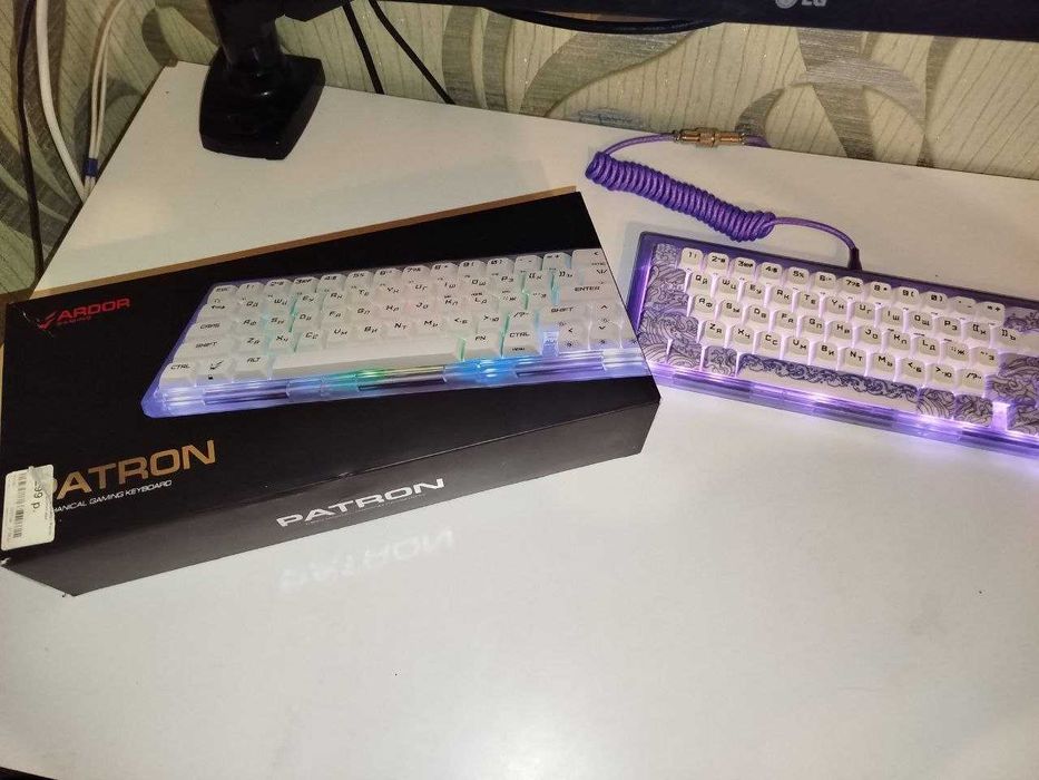 Продаю Клавиатуру Ardor Gaming PATRON 60%