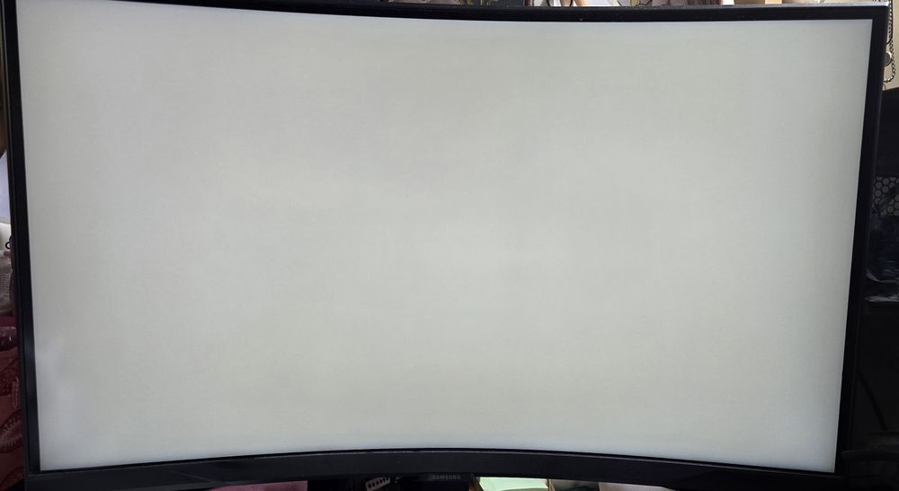 Монитор Samsung Odyssey G6 S27BG650EU