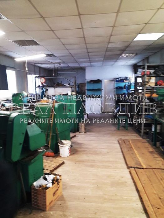 Продава се Промишлена сграда в Пловдив, Тракия - 80 кв.м за 1063 €/кв.м - Снимка #3