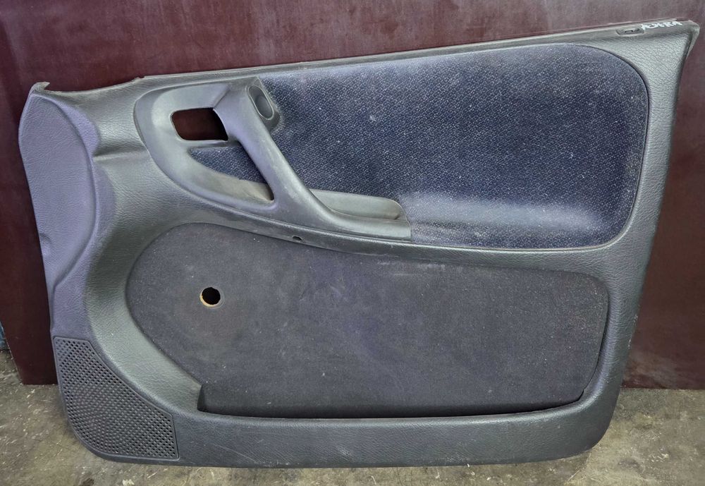 TitanAuto Opel Astra F дверные карты