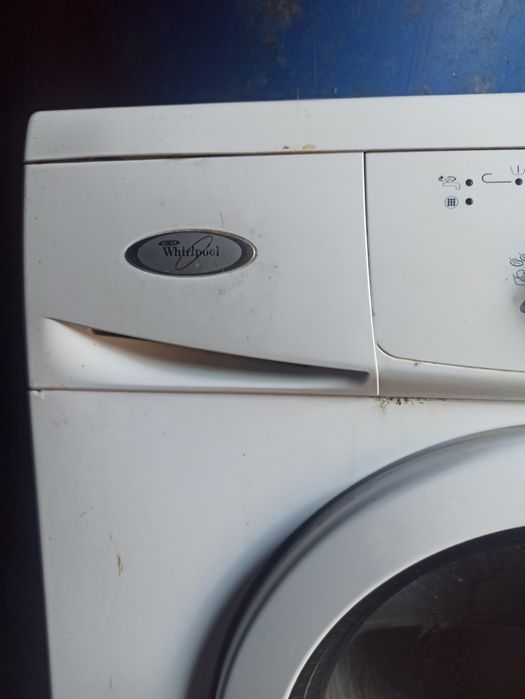 Пералня Whirlpool 6sense на части