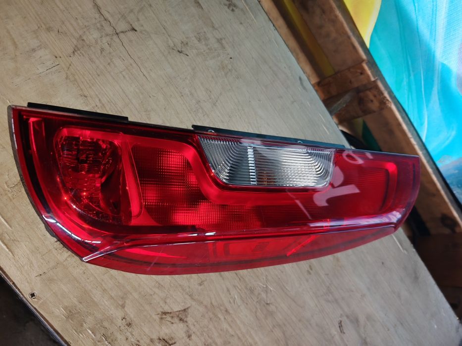 Десен стоп за Fiat doblo 2018г
