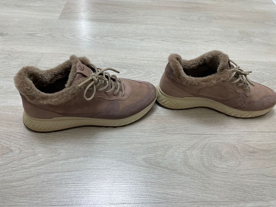 продам обувь ecco