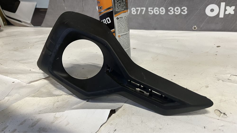 Дясна решетка за халоген Dacia Sandero 2021-2023