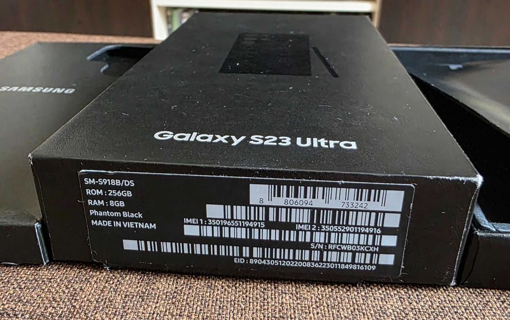 Samsung S23 Ultra 256 GB /8 RAM Black нов