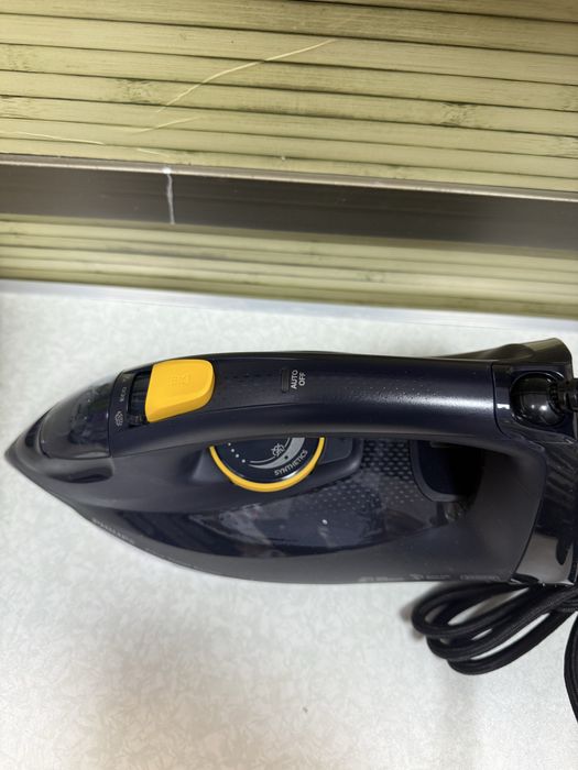 Ютия Philips Azur Series 7000