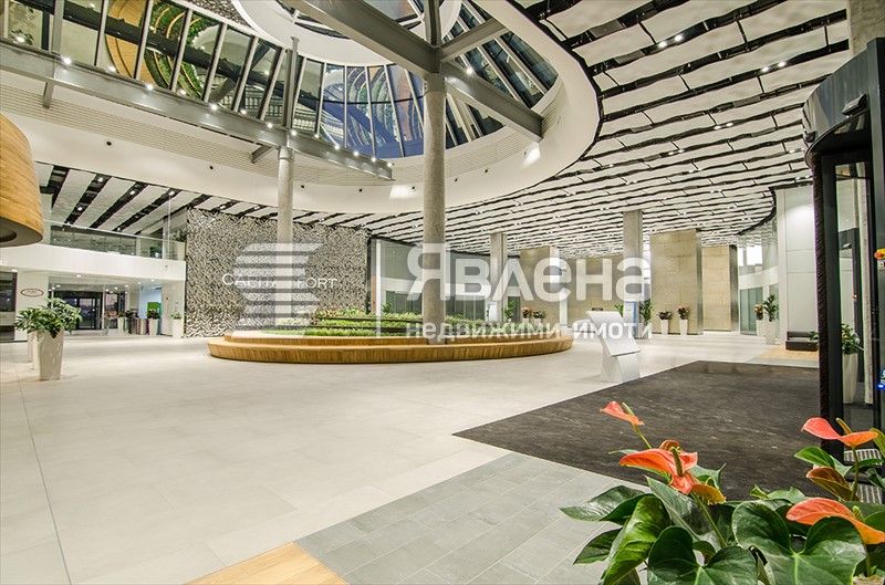 Дава се под наем Офис в София, 7-ми 11-ти километър - 397 кв.м за 7464 € - Снимка #1