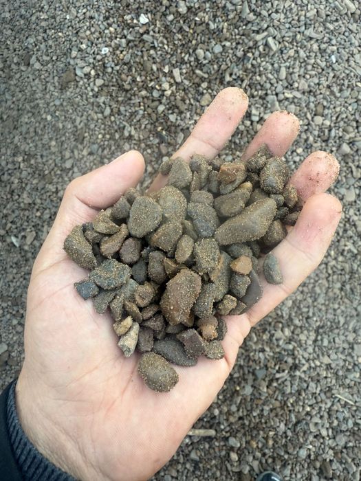 Галанчики , щебень , старый асфальт