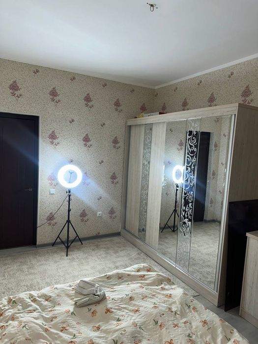 Сдаётся 2х комнатная квартира Максимка