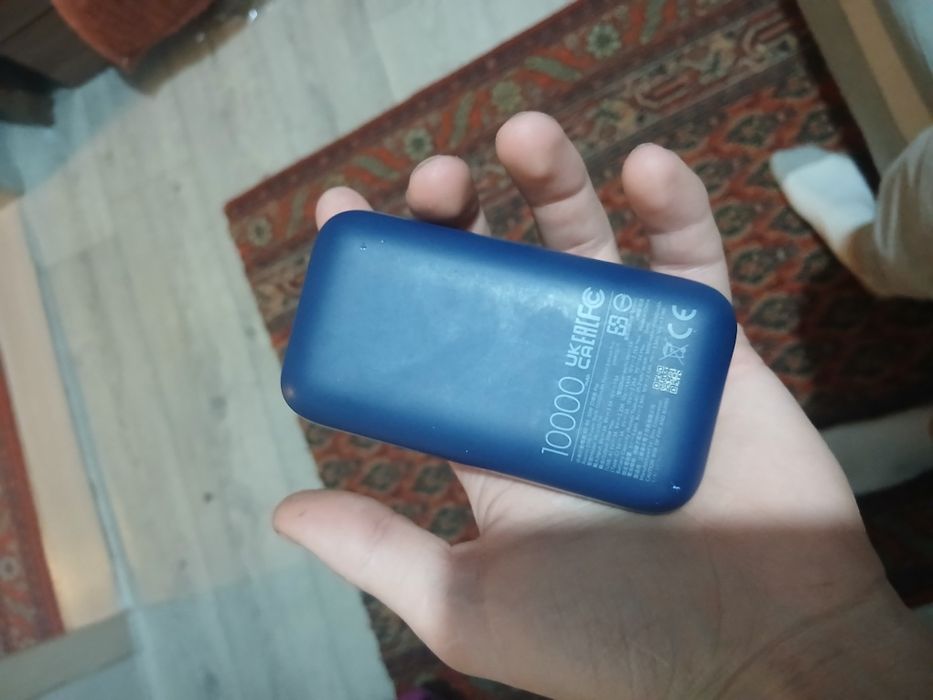 Продам повер банк