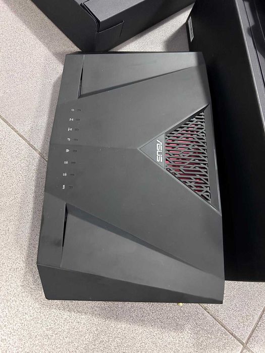 Router Gaming ASUS RT-AC88U AC3100 – ca nou, complet, cutie originală