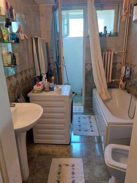 Дава се под наем Тристаен апартамент в София, Младост 1 - 90 кв.м за 504.9 € - Снимка #2