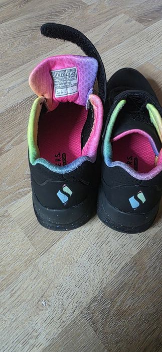 Adidasi Skechers marime 30
