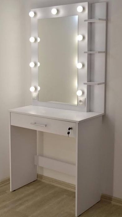 Визажные зеркала изготовление