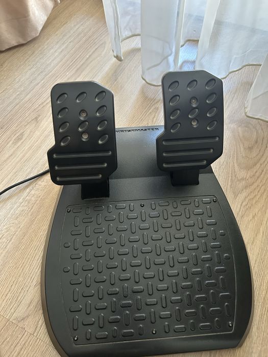 Волан Thrustmaster T150 Ferrari Edition