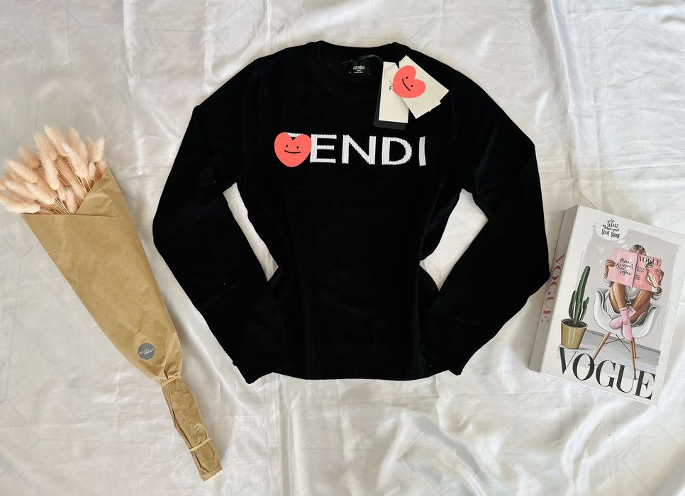 Дамски пуловер Fend...