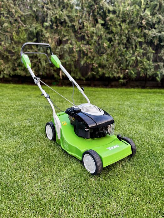 Masina de tuns gazon Viking MB448 T