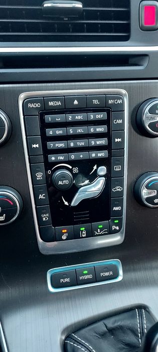 Vind volvo v60 hybrid