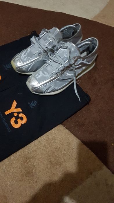 Se vinde adidași originali Y3
