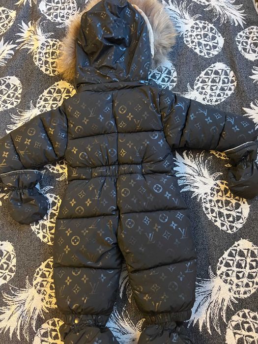 продам комбинезон детский