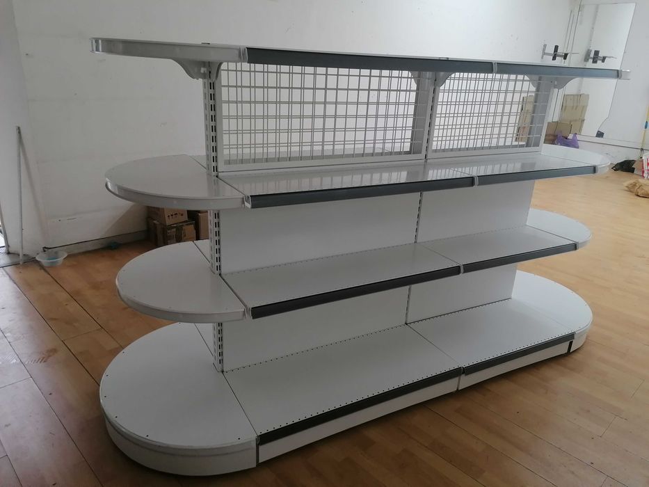 Тръбни стелажи за магазин