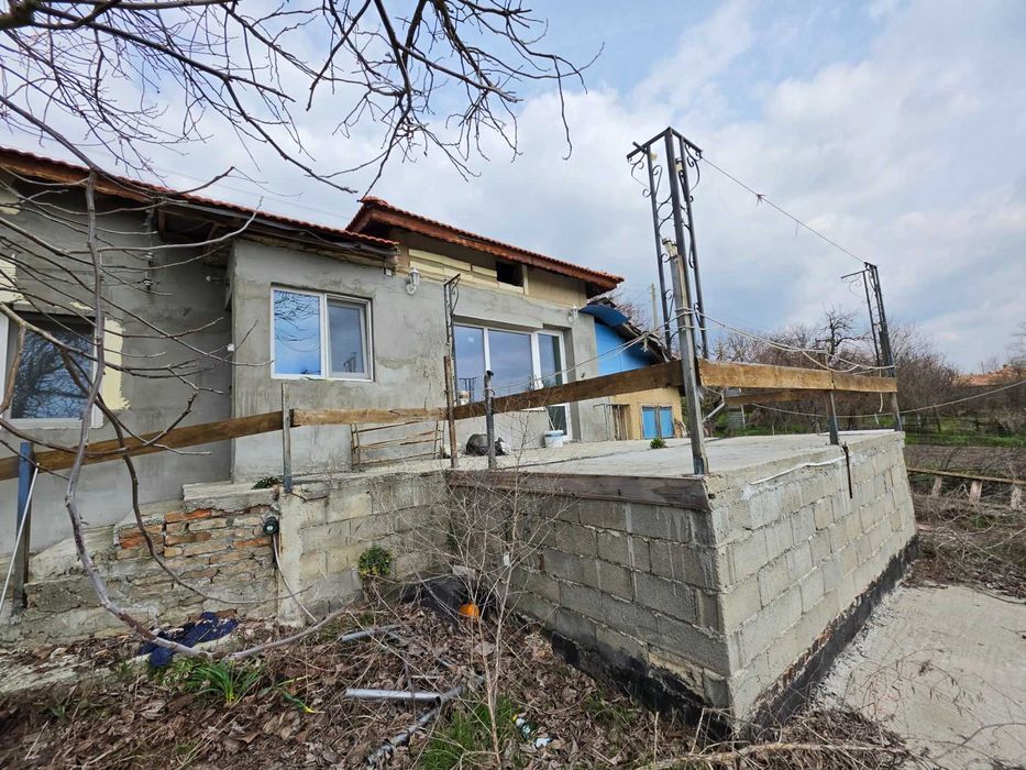 Едноетажна къща, кв. Бряг