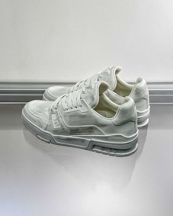 Adidasi Louis Vuitton Trainer Premium