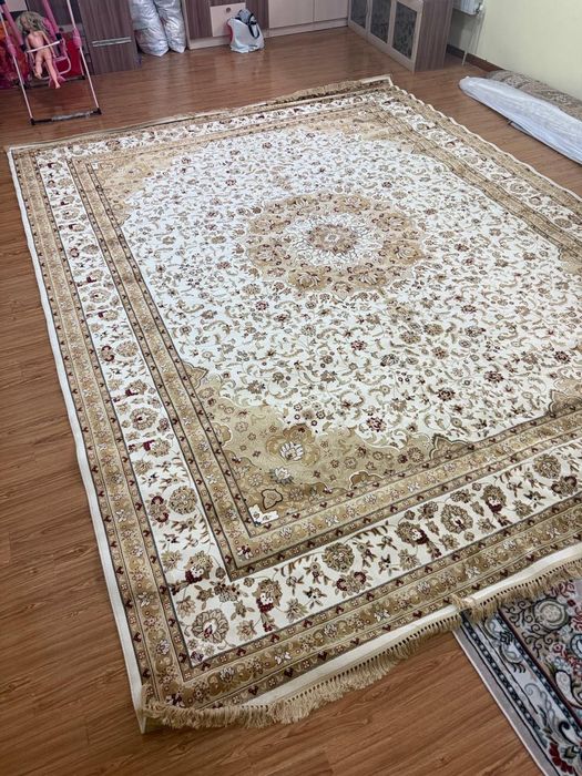 Продам ковры бу разные