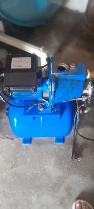 Мотор для воды в хорошем состоянии