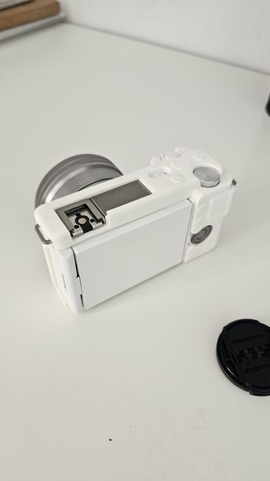 Фотоаппарат/видеокамера Sony Z VE-10