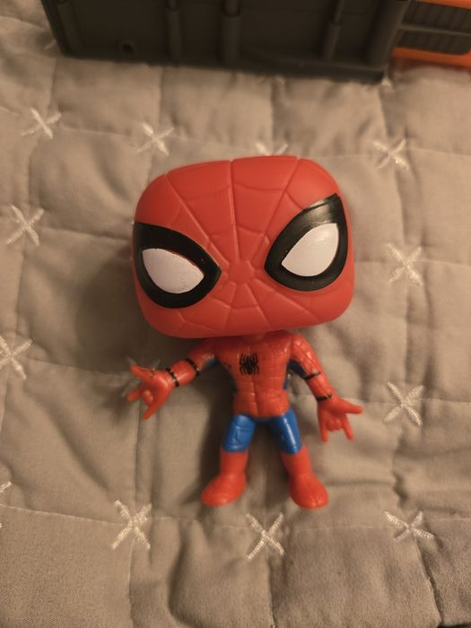 Играчки различни