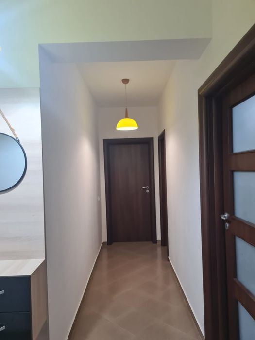 Închiriez apartament 2 camere zona grand arena