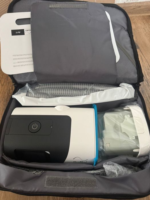 Resmed 11 autoset cu perna pentru masca  resmed f20 mărimea L cadou!!!