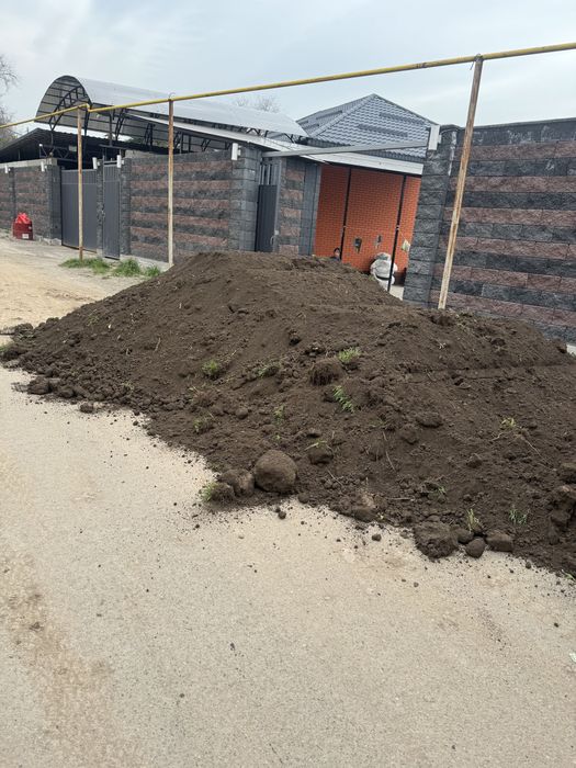 Земля горная чернозем