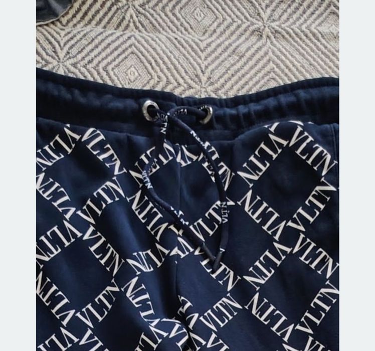 Дамски спортен панталон ,анцуг ,долнище VLTN
