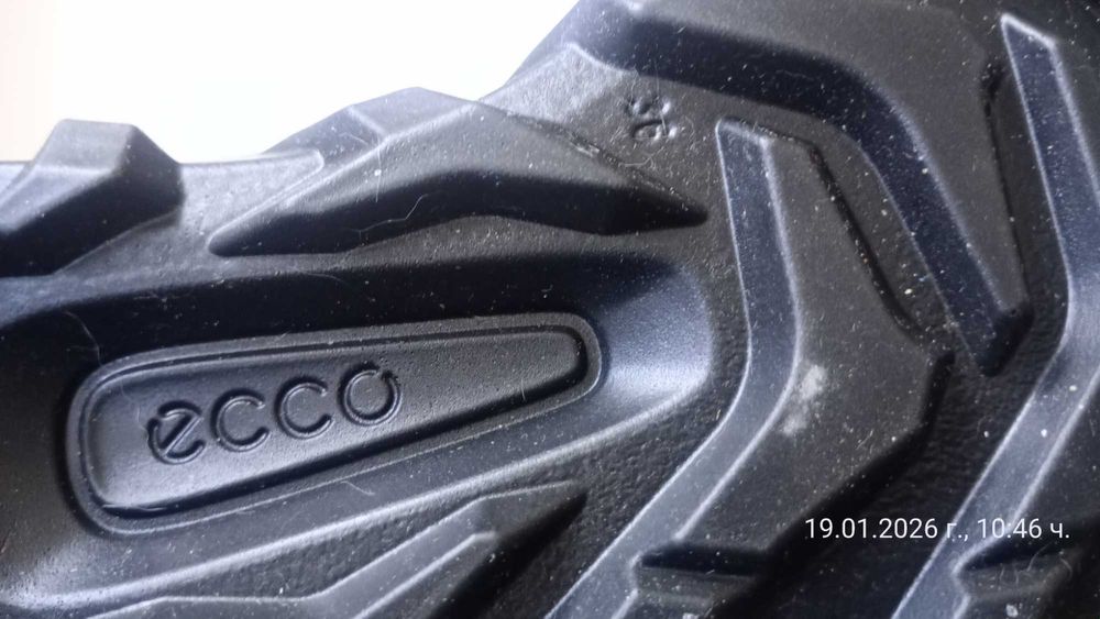 Маратонки " ECCO " N 36 нови - не са обувани.