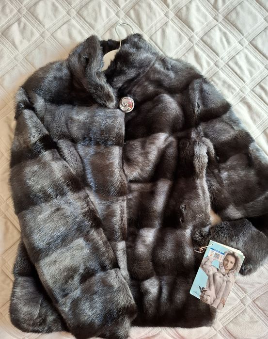 Продам новую шубу