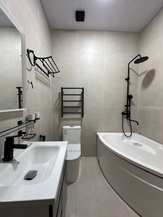 Uchaska Sotiladi 1.5 sotix 5 xona Sergeli Gm zavod 3 aeraport