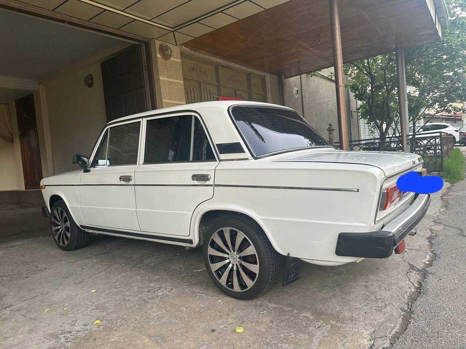 автомобиль ваз 2106