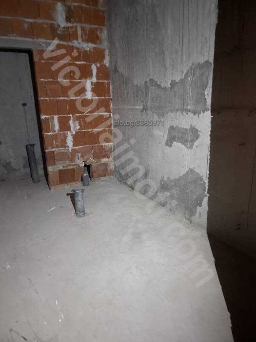 Продава се Офис в Велико Търново, Център - 420 кв.м за 358 €/кв.м - Снимка #1